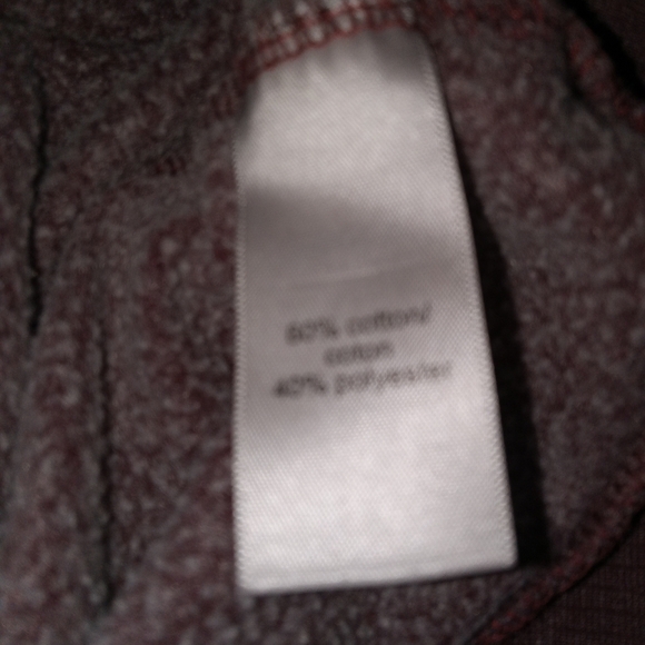 Maurices Oversized Off The Shoulder Wine Color Sweatshirt Medium - Picture 4 of 10